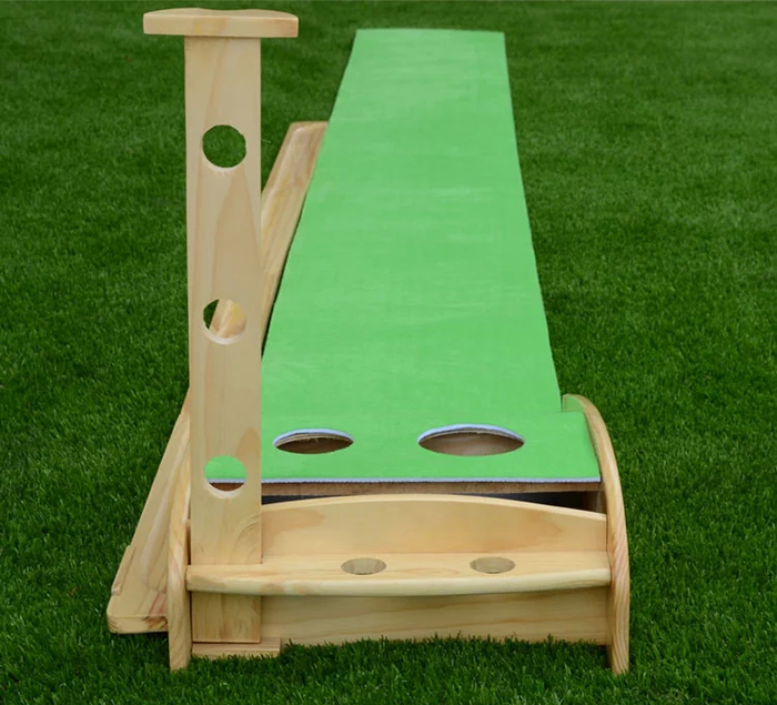 Hillman PGM Natural Wood 3m Golf Putting Trainer with Auto Ball Return