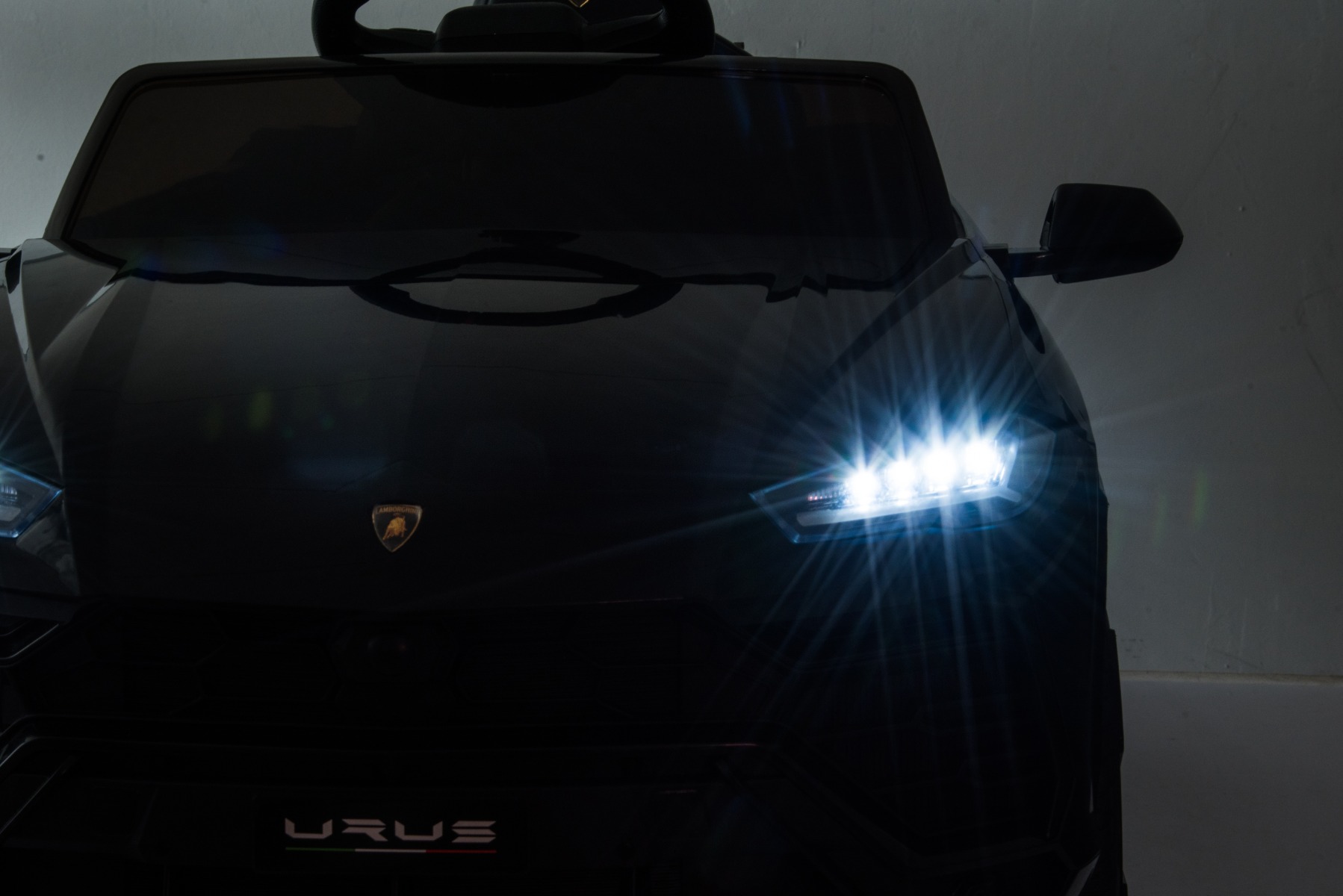 Kids Electric Ride On Car 12V Lamborghini Urus Blue